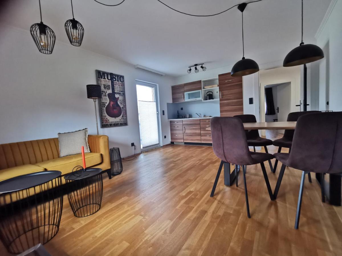 Ferienwohnungen Kienesberger Tiefgraben Buitenkant foto